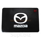 Держатель автомобильный коврик липкий резиновый с логотипом Mazda