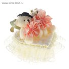 Шкатулка "Мишки с цветком"