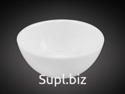 Sauce boat. Color: White. The sauce boat has a matte finish and a glossy interior. It is microwave and dishwasher safe and shockproof. Dimensions: 4.5 x 9.8 x …
