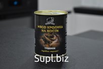 Мясо кролика на кости тушеное