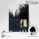 Брошь «Девочка» в тренче, цветная в серебре