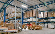 огромный ассортимент продуктов питания популярных производителей