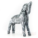 Лошадка черная в рустикальном стиле