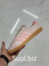 Кроссовки Adidas женские